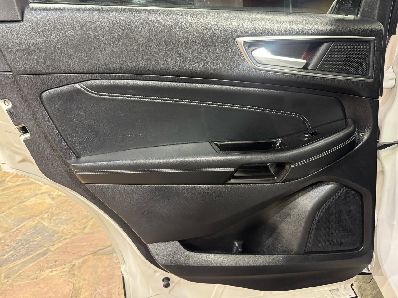 Ford Edge Titanium FWD 2019