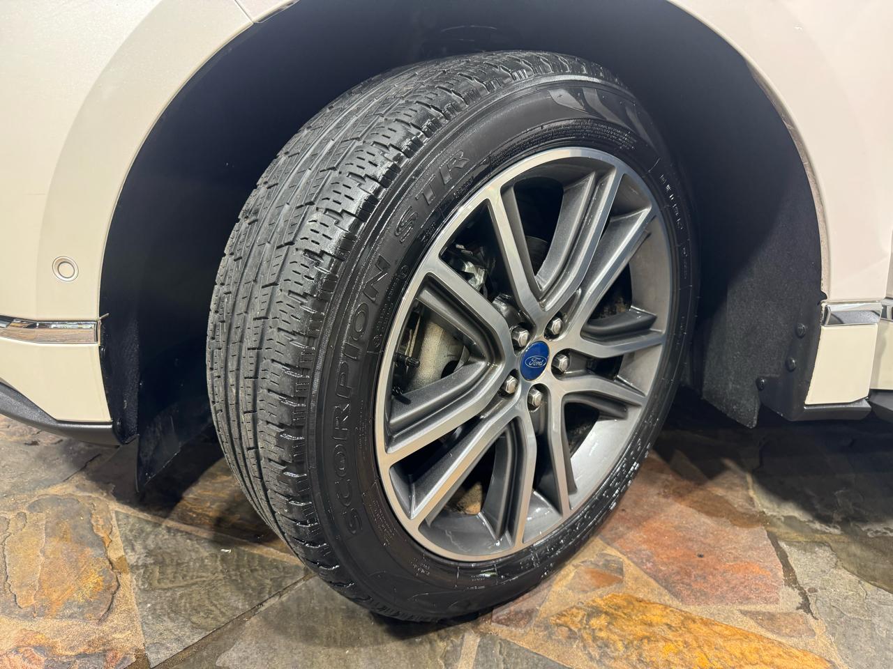 Ford Edge Titanium FWD 2019