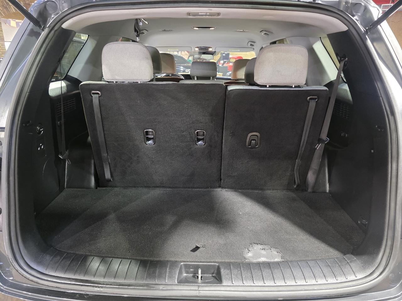 Hyundai Palisade SE FWD 2020