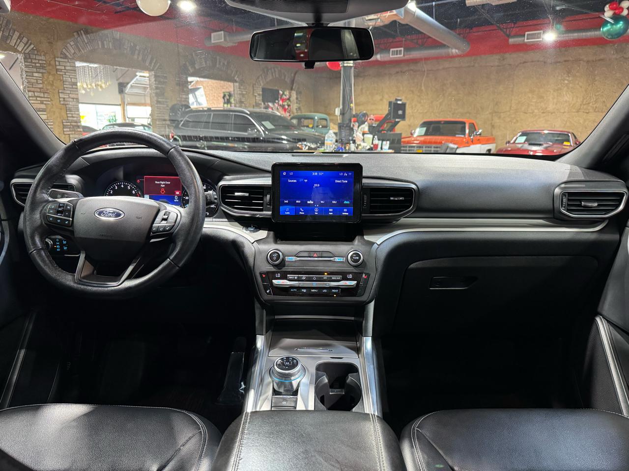 Ford Explorer XLT RWD 2020