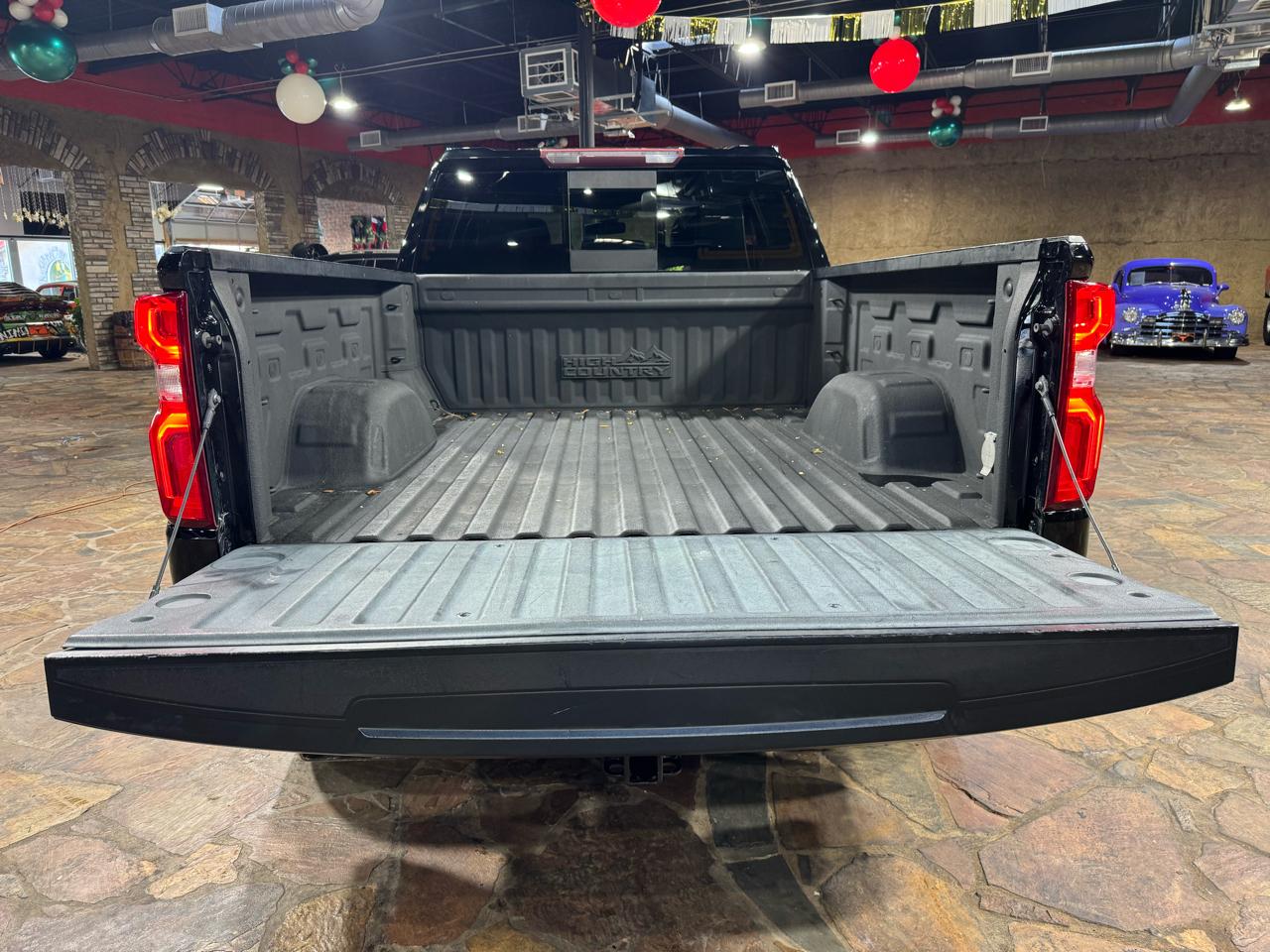 Chevrolet Silverado 1500 4WD Crew Cab 157" High Country 2019