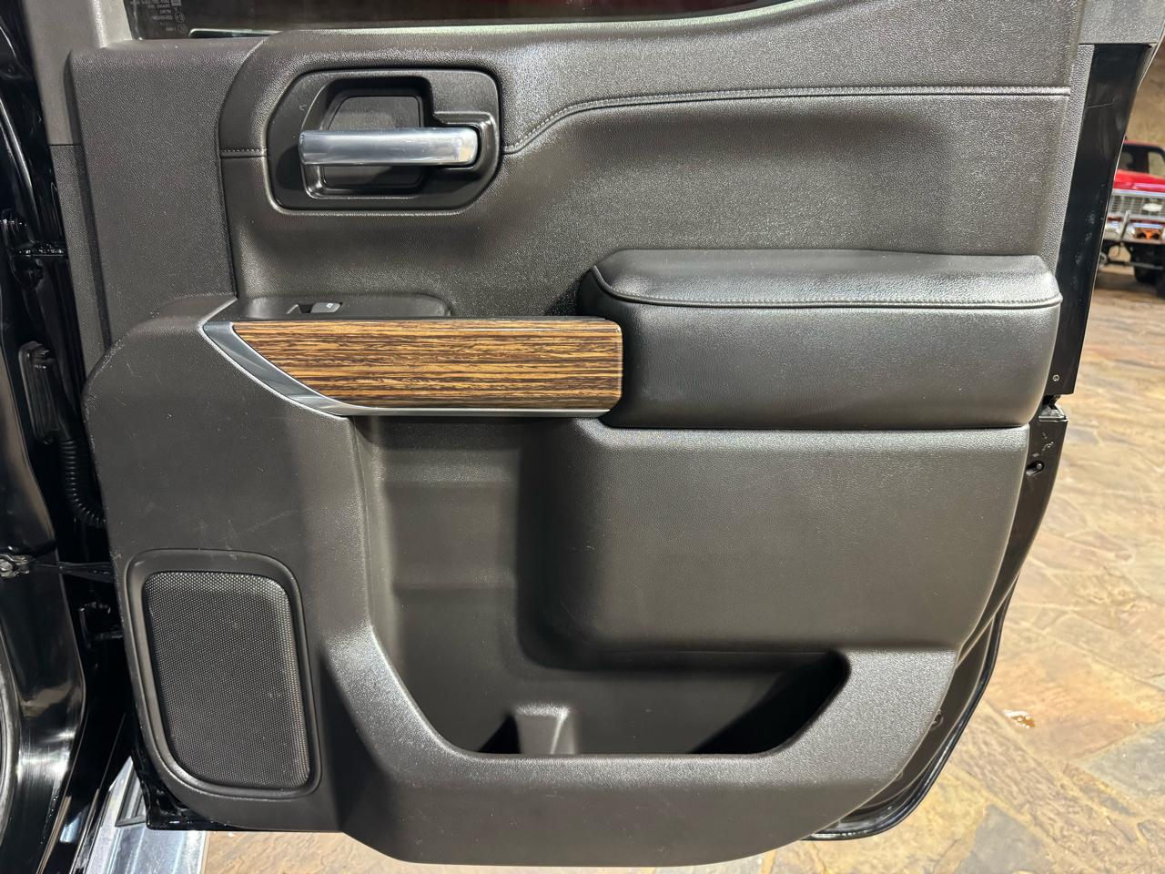 Chevrolet Silverado 1500 4WD Crew Cab 157" High Country 2019