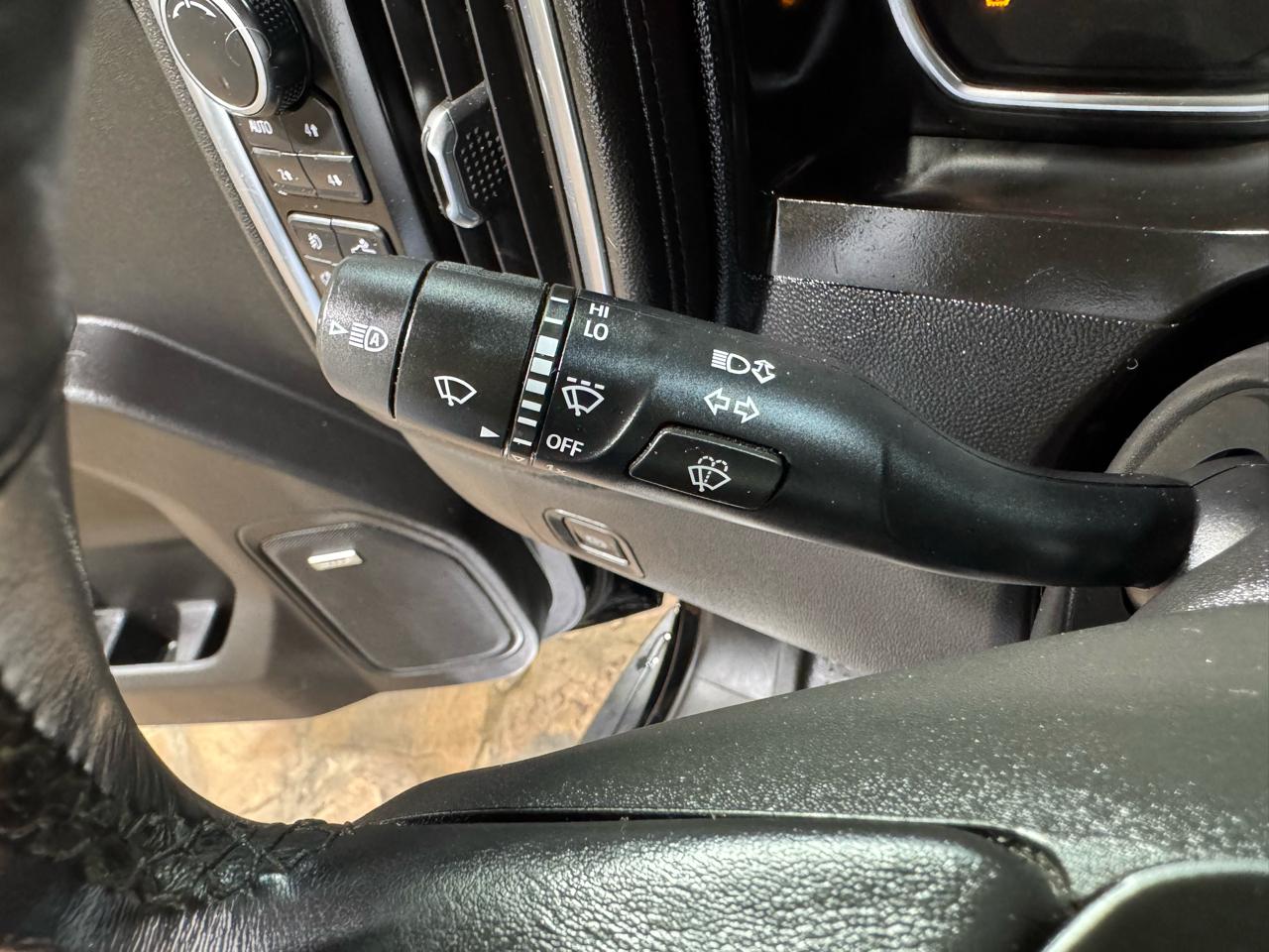 Chevrolet Silverado 1500 4WD Crew Cab 157" High Country 2019