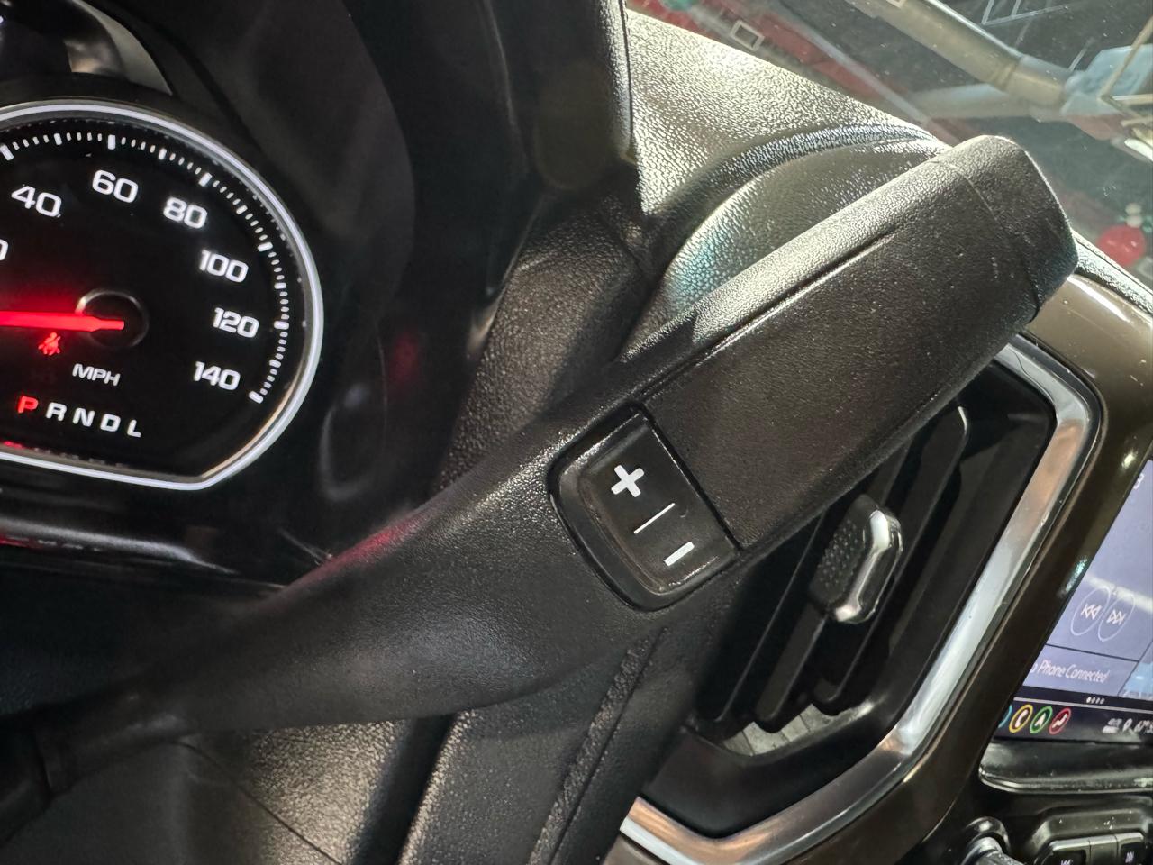 Chevrolet Silverado 1500 4WD Crew Cab 157" High Country 2019