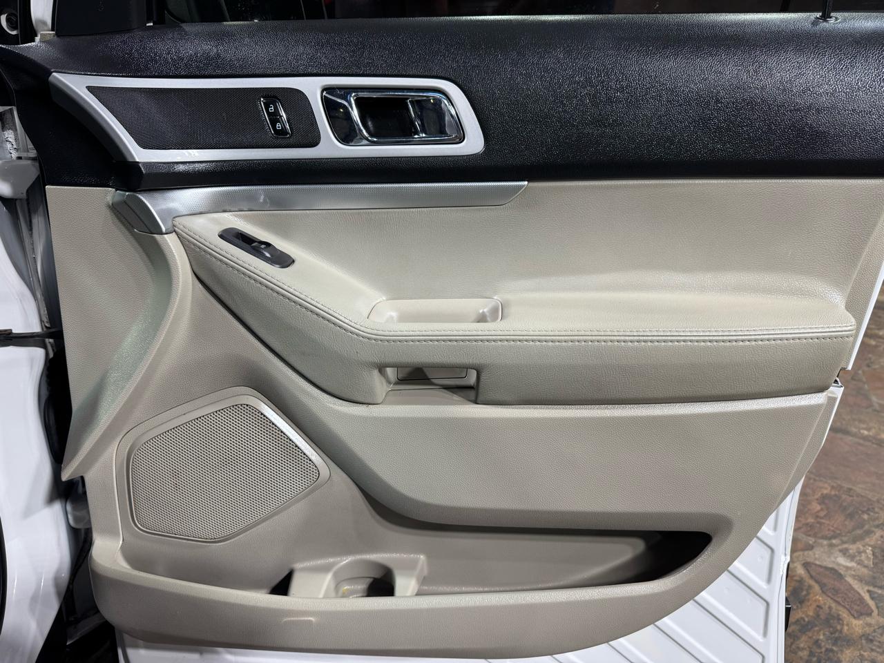 Ford Explorer FWD 4dr XLT 2014