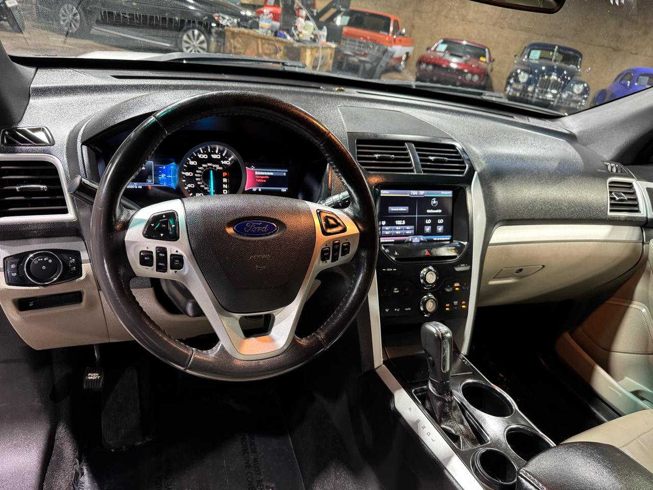 Ford Explorer FWD 4dr XLT 2014