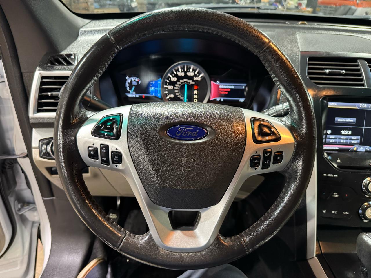 Ford Explorer FWD 4dr XLT 2014