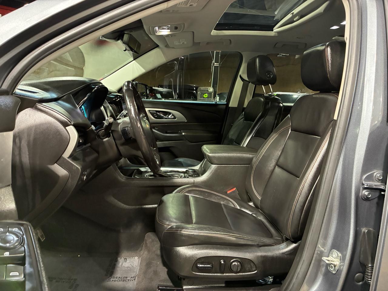 Chevrolet Traverse AWD 4dr LT Leather w/3LT 2019