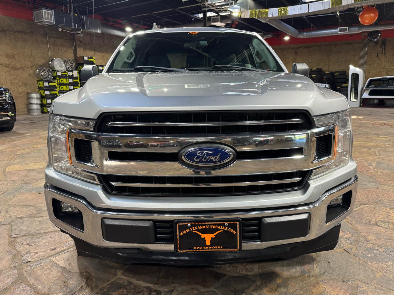 Ford F-150 2WD SuperCrew 145" XLT 2020