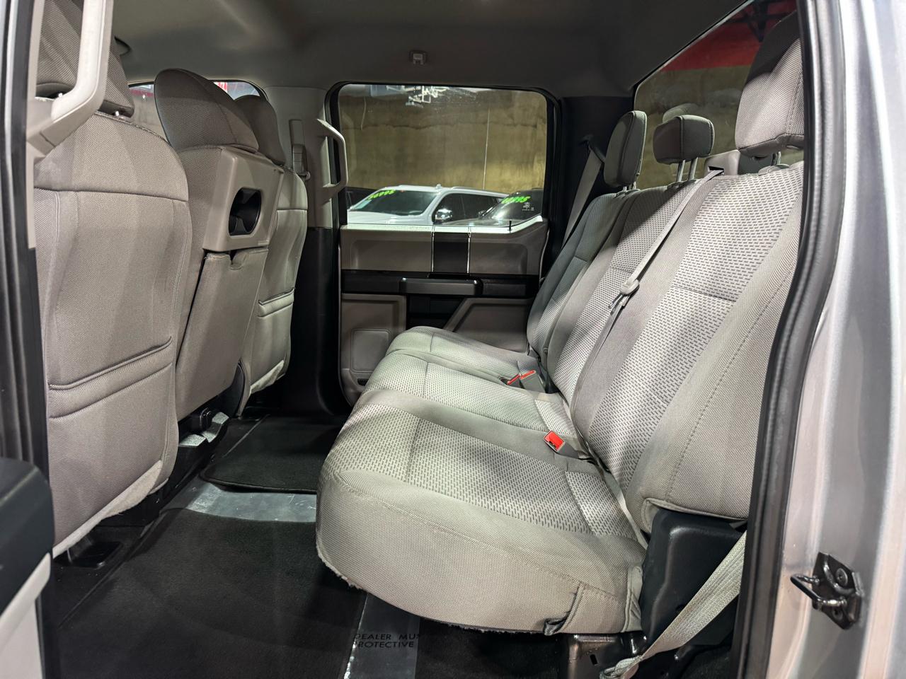 Ford F-150 2WD SuperCrew 145" XLT 2020