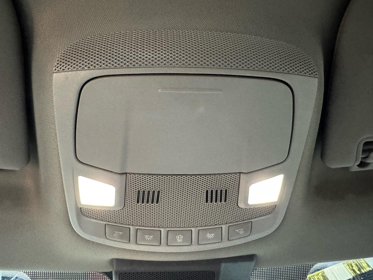 Ford F-150 2WD SuperCrew 145" XLT 2020