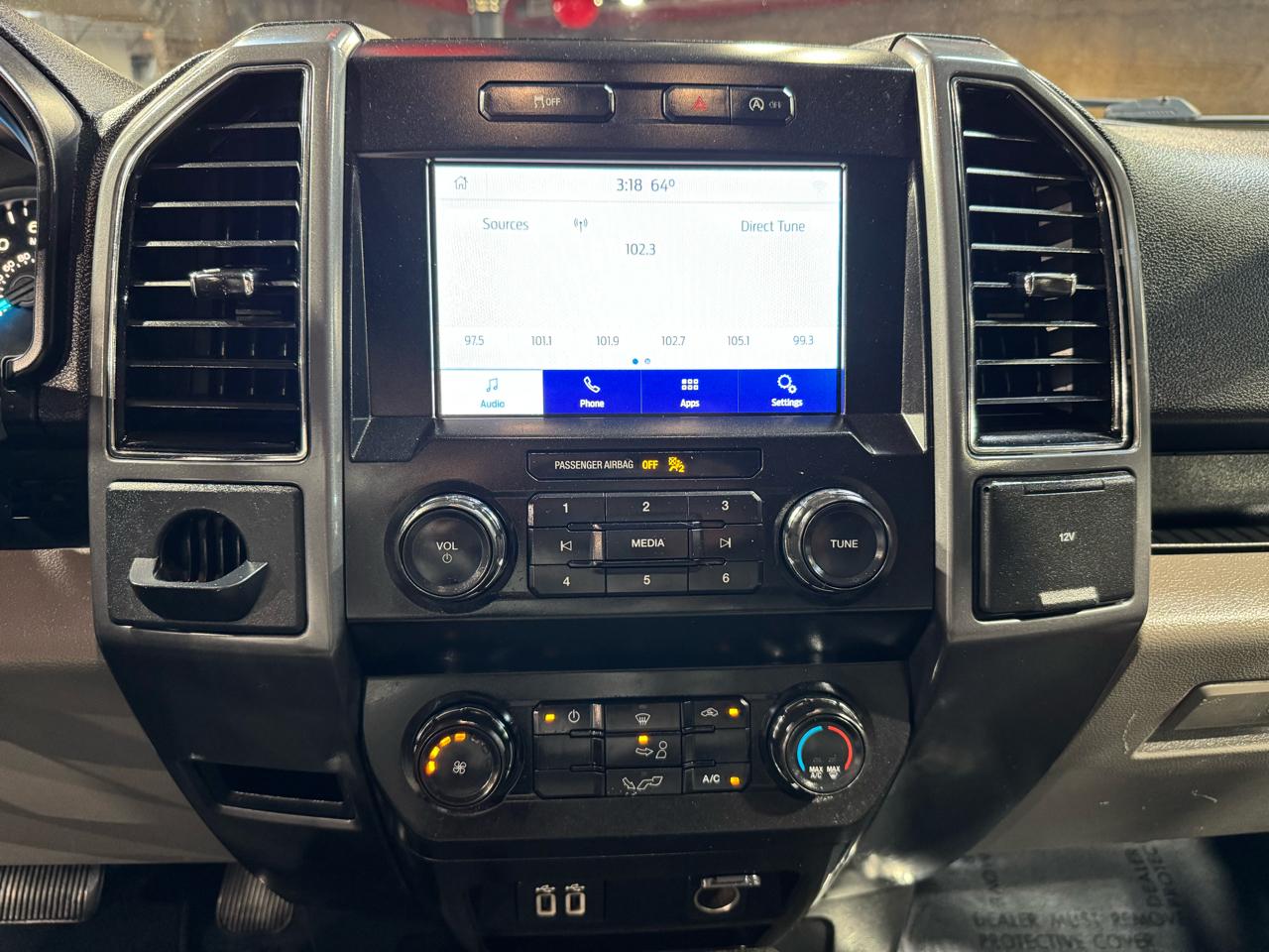 Ford F-150 2WD SuperCrew 145" XLT 2020