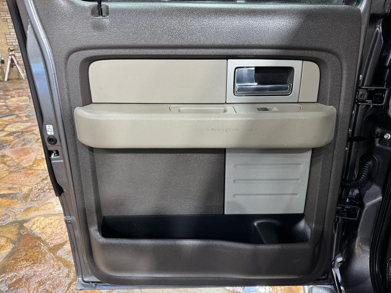 Ford F-150 2WD SuperCrew 145" FX2 Sport 2010