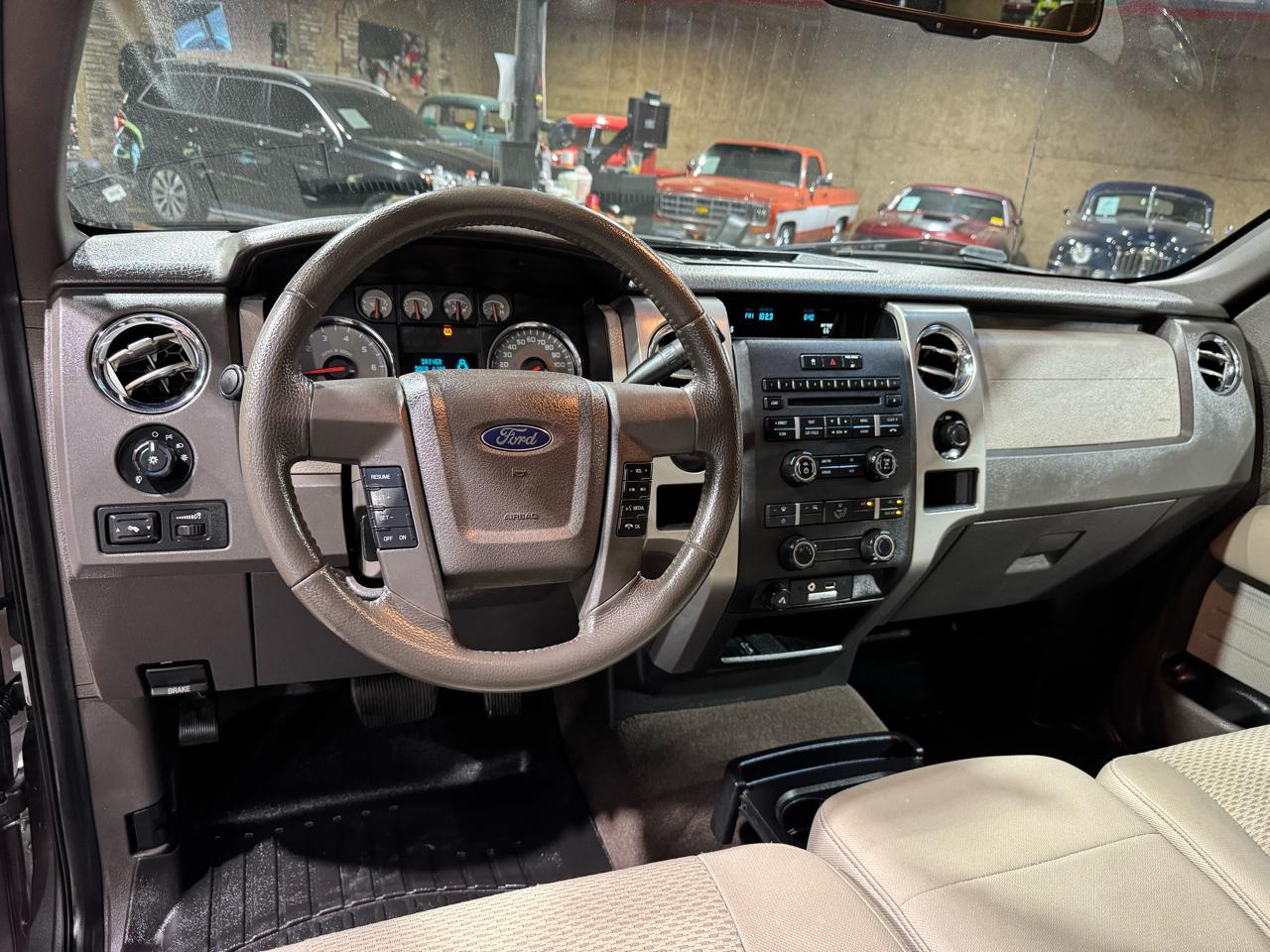 Ford F-150 2WD SuperCrew 145" FX2 Sport 2010