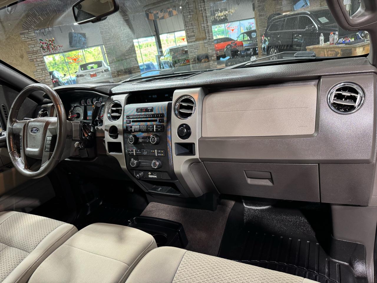 Ford F-150 2WD SuperCrew 145" FX2 Sport 2010