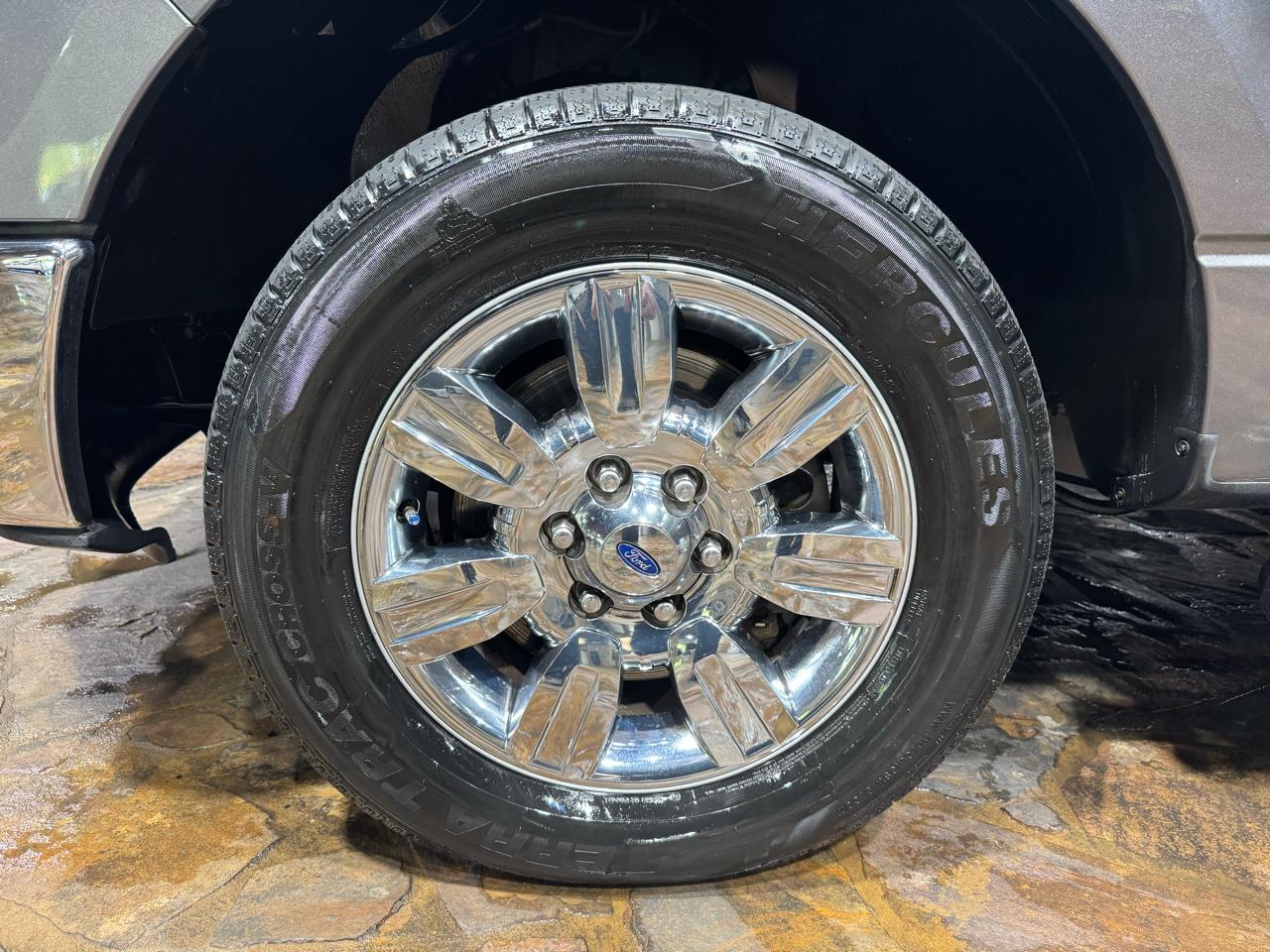 Ford F-150 2WD SuperCrew 145" FX2 Sport 2010