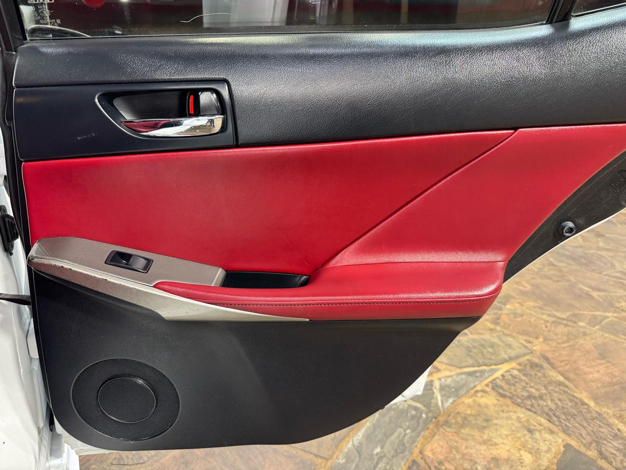 Lexus IS 250 4dr Sport Sdn AWD 2015