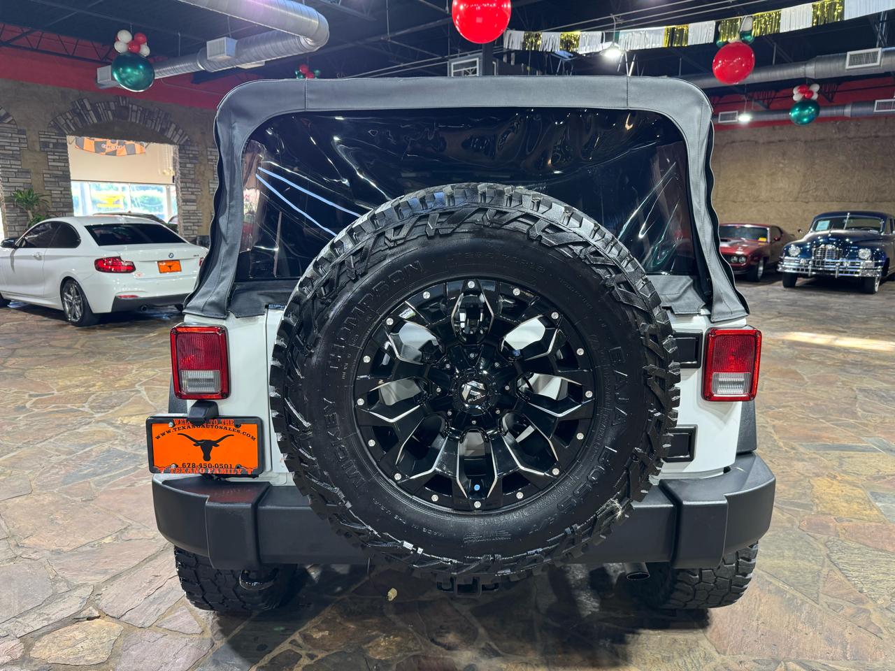 Jeep Wrangler Unlimited 4WD 4dr Sport 2011