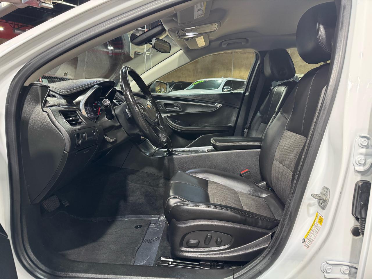 Chevrolet Impala 4dr Sdn LT w/1LT 2017