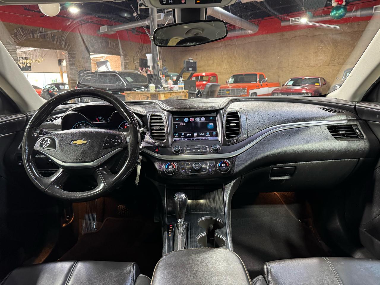 Chevrolet Impala 4dr Sdn LT w/1LT 2017