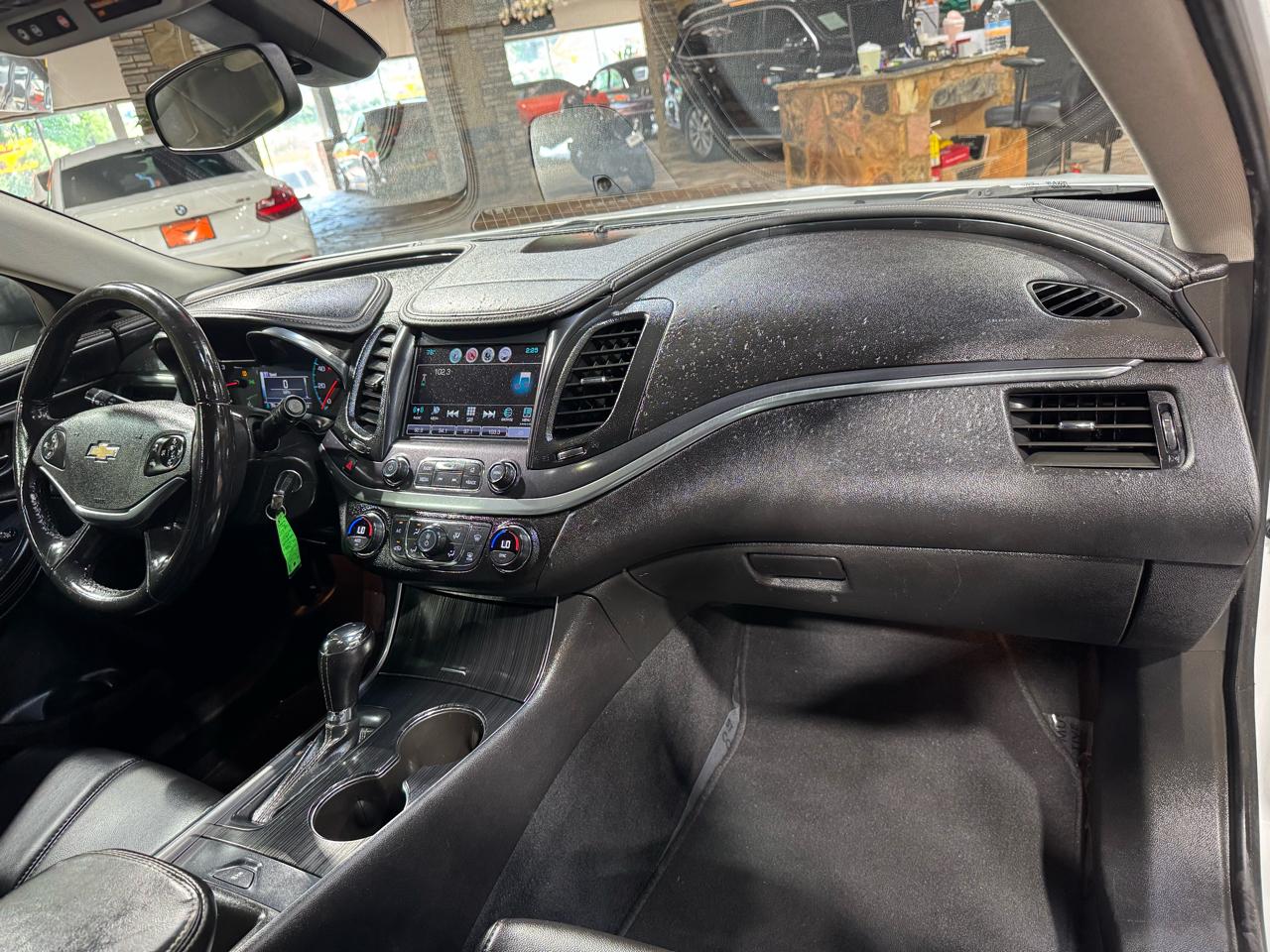 Chevrolet Impala 4dr Sdn LT w/1LT 2017