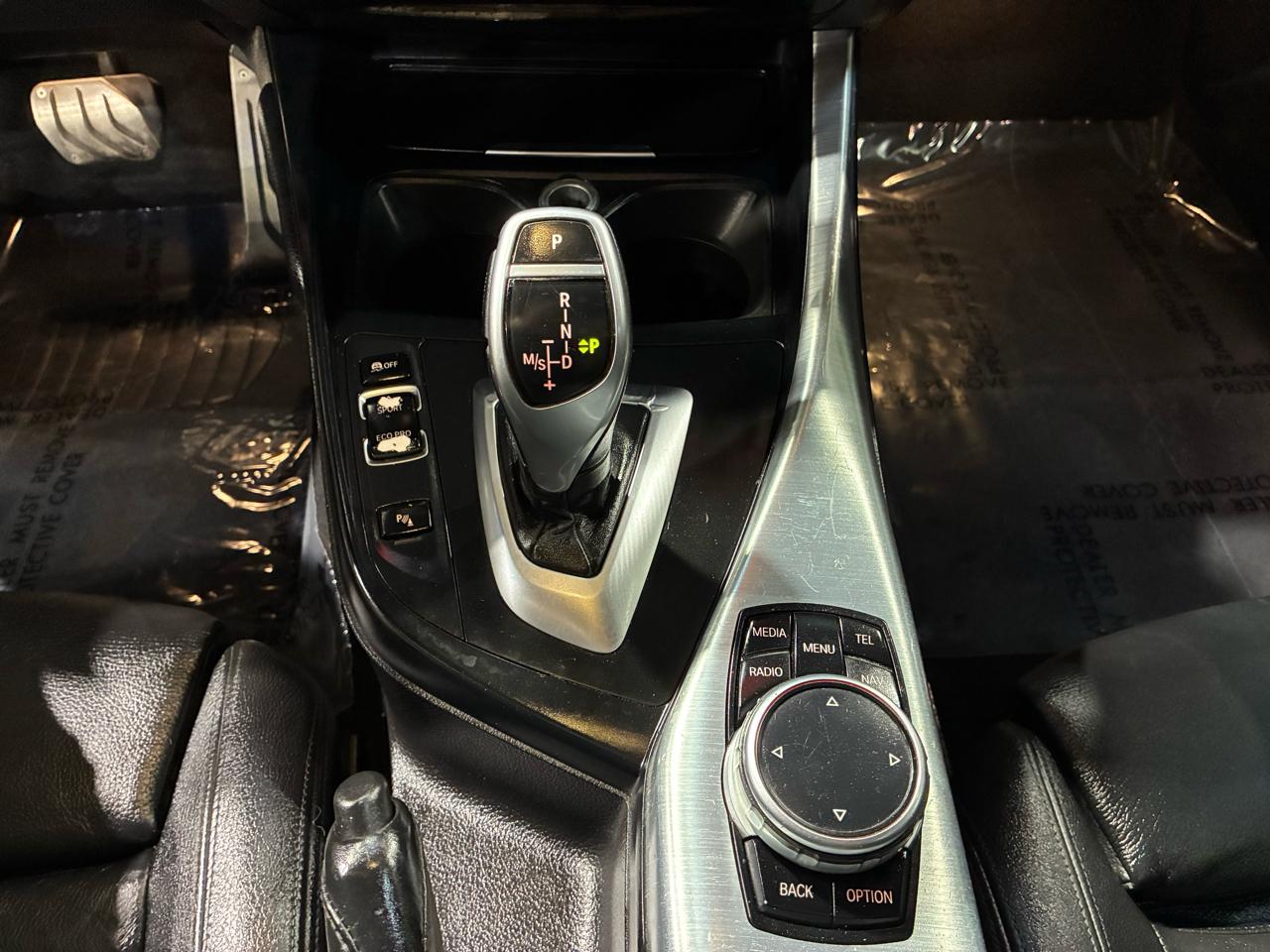 BMW 2 Series 2dr Cpe M235i RWD 2014