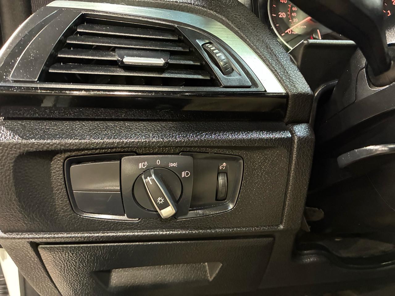 BMW 2 Series 2dr Cpe M235i RWD 2014