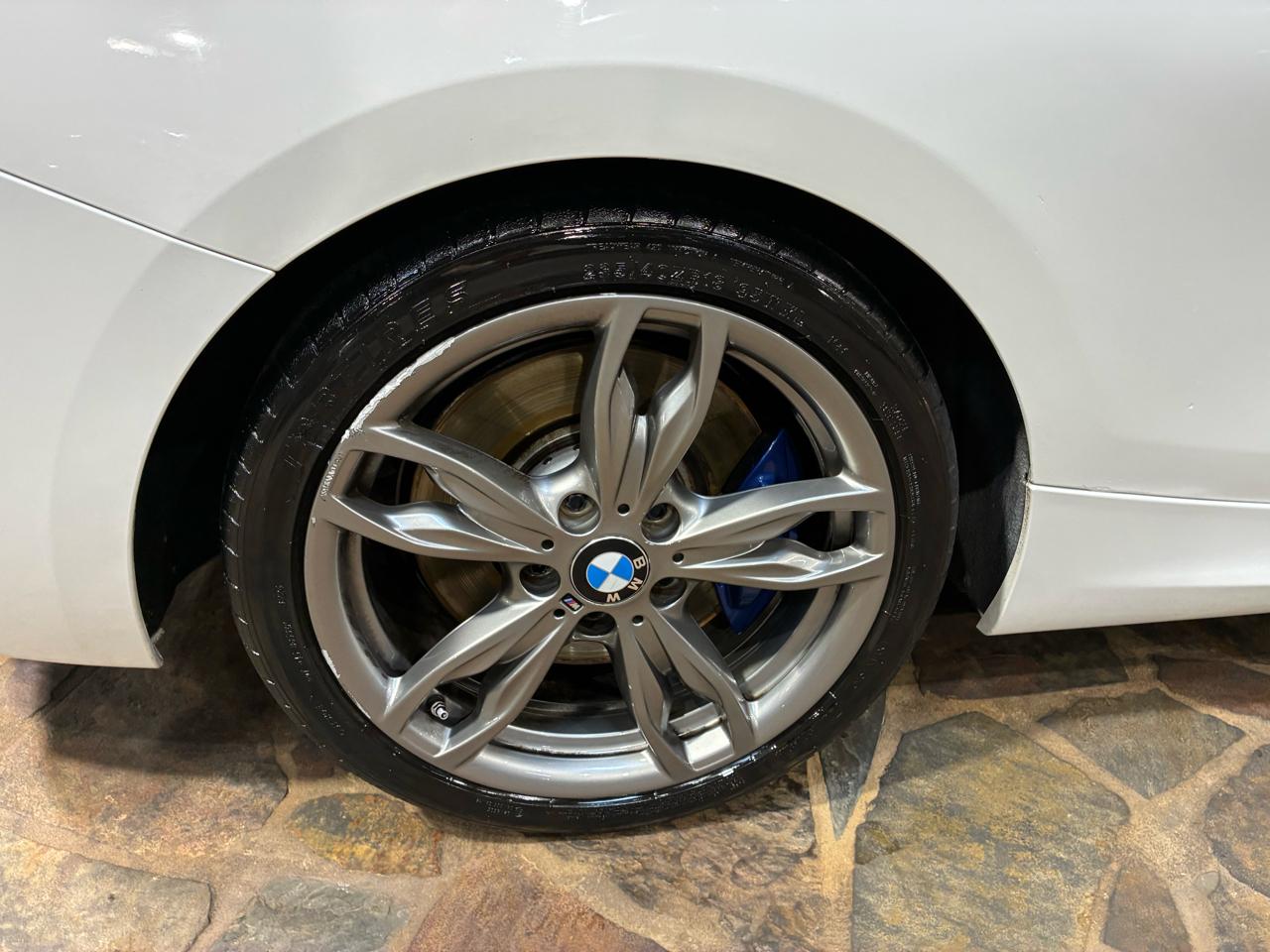 BMW 2 Series 2dr Cpe M235i RWD 2014