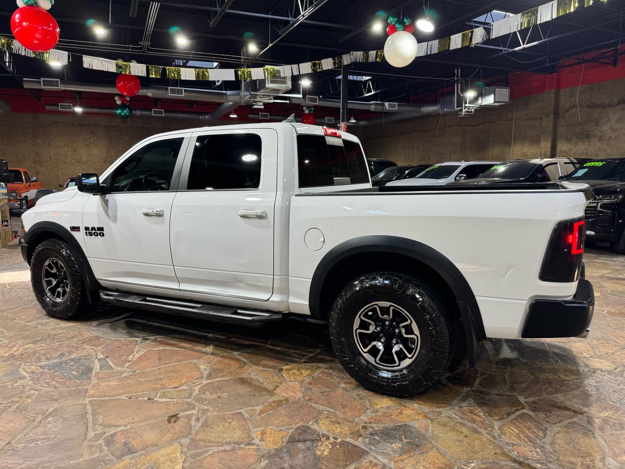 RAM 1500 4WD Crew Cab 140.5" Rebel 2016