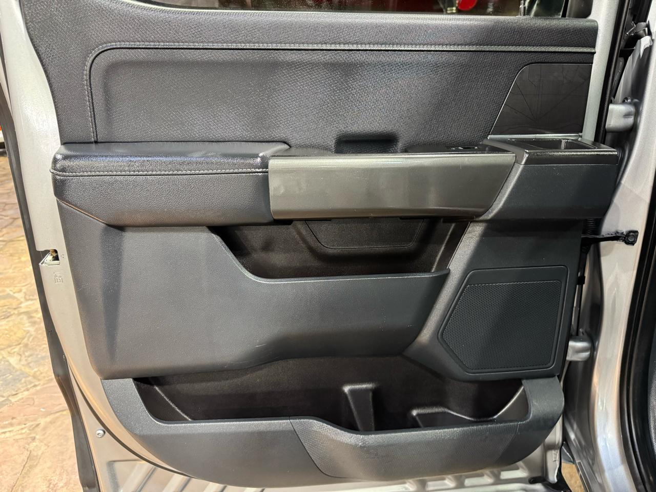 Ford F-150 4WD SuperCrew 145" XLT 2022