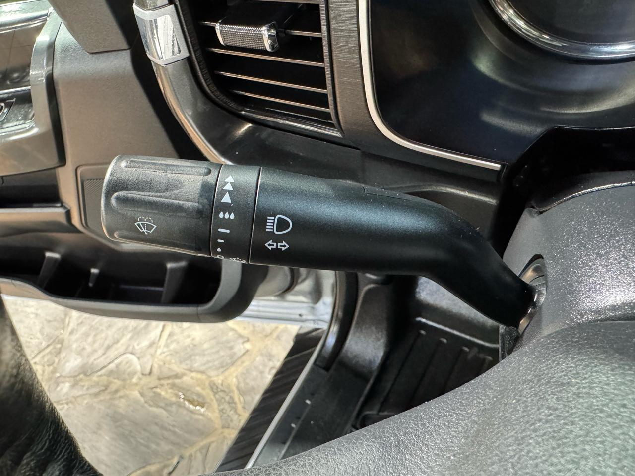 Ford F-150 4WD SuperCrew 145" XLT 2022