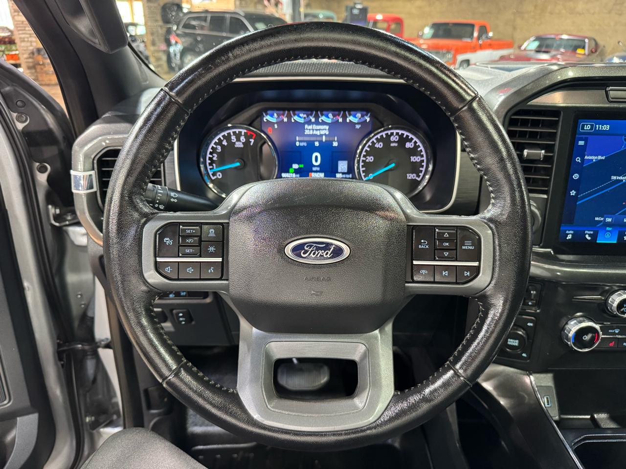 Ford F-150 4WD SuperCrew 145" XLT 2022