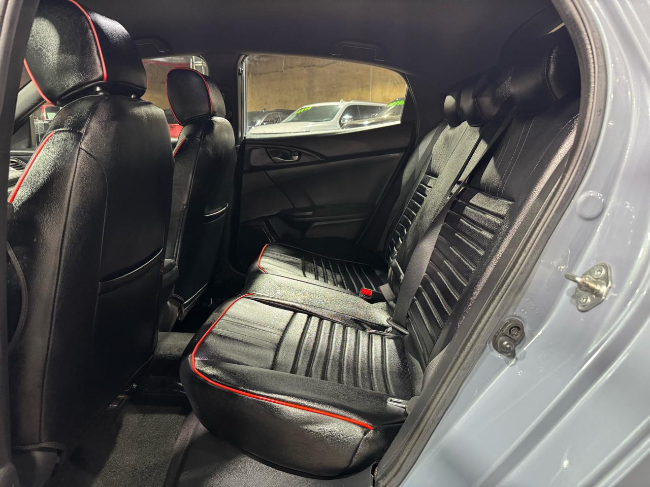 Honda Civic Hatchback LX CVT 2019