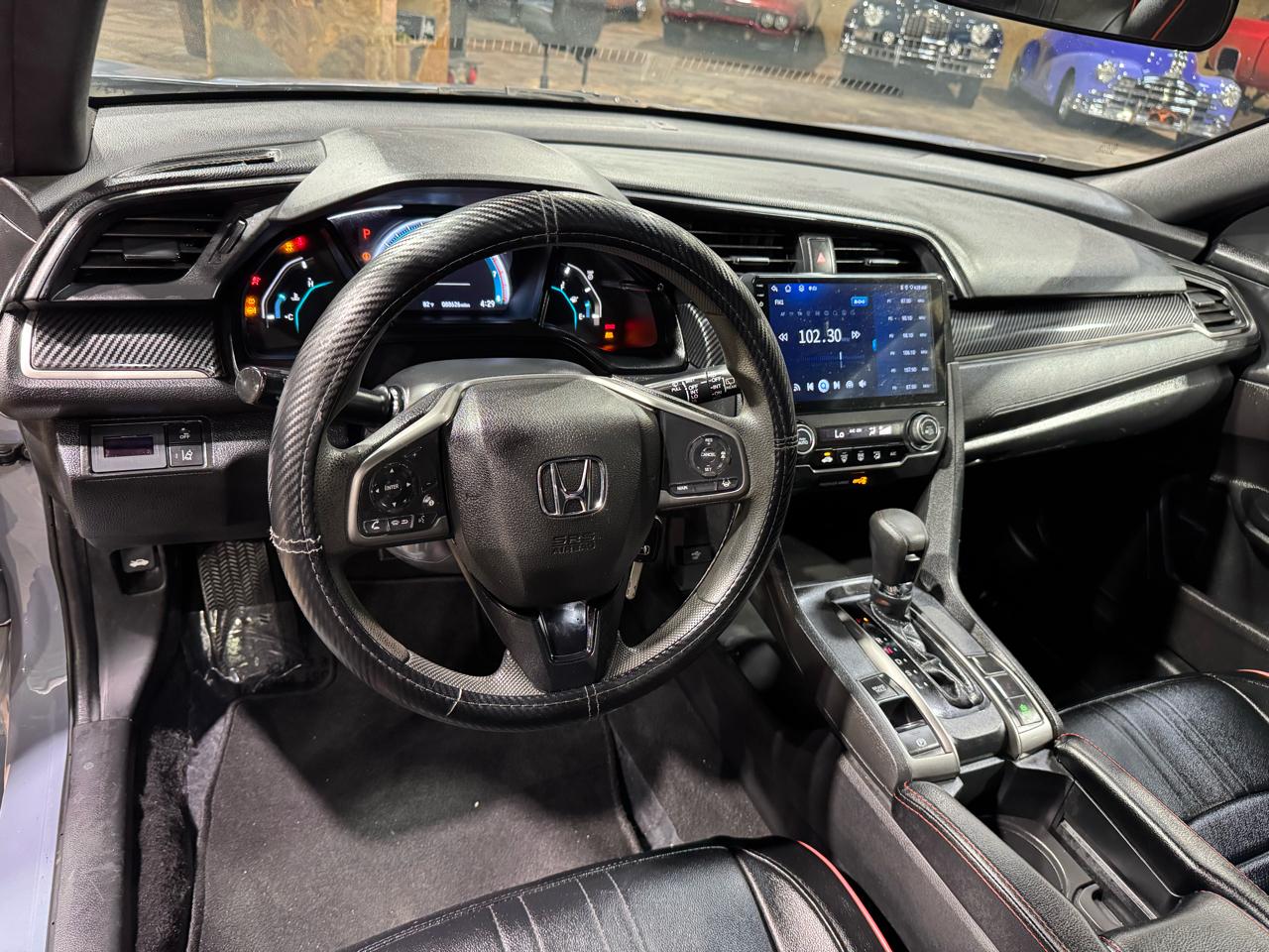 Honda Civic Hatchback LX CVT 2019