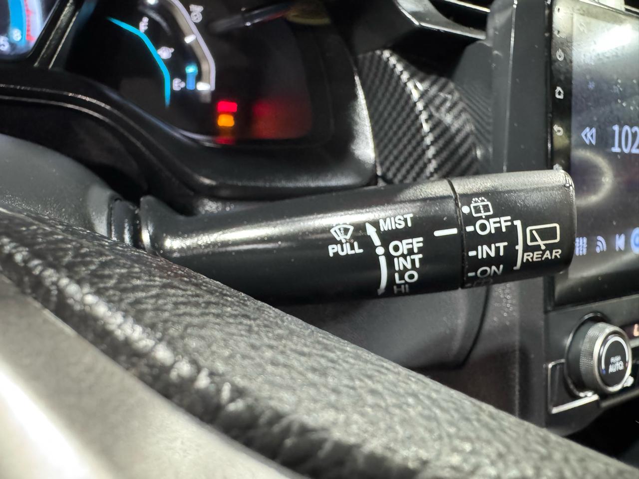 Honda Civic Hatchback LX CVT 2019