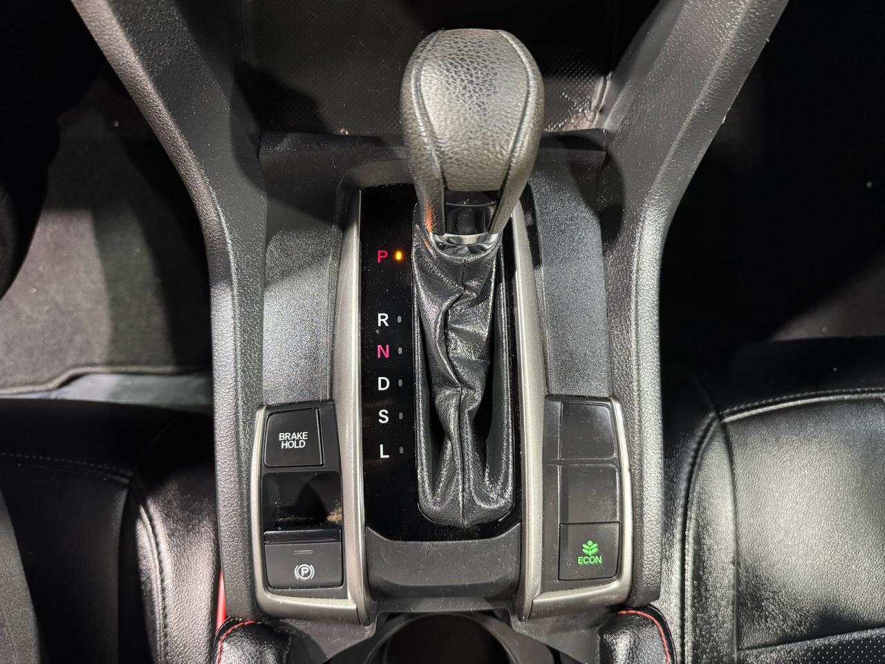 Honda Civic Hatchback LX CVT 2019