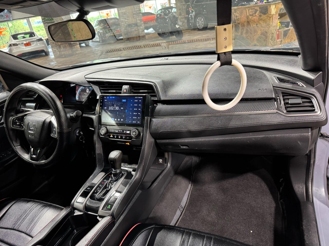 Honda Civic Hatchback LX CVT 2019