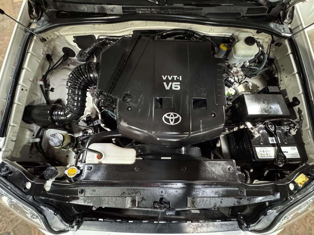 Toyota 4Runner 4dr SR5 V6 Auto 4WD (Natl) 2005