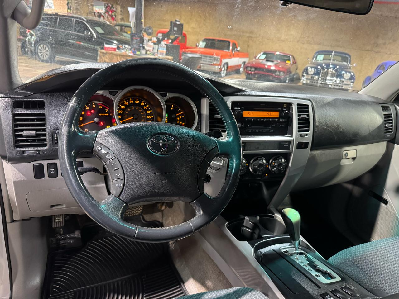 Toyota 4Runner 4dr SR5 V6 Auto 4WD (Natl) 2005