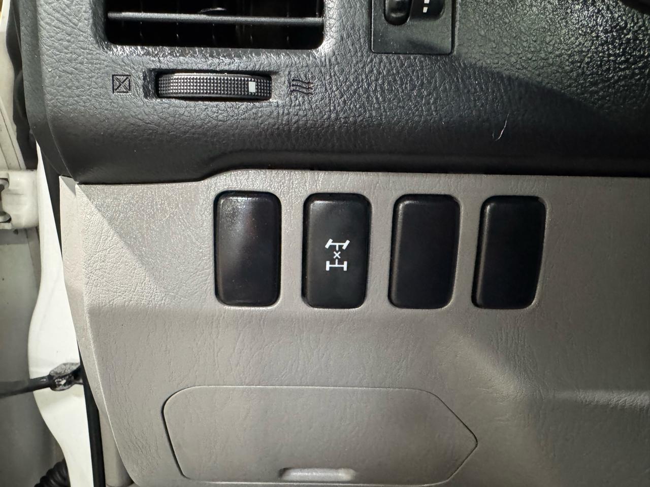 Toyota 4Runner 4dr SR5 V6 Auto 4WD (Natl) 2005