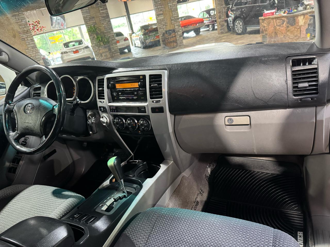 Toyota 4Runner 4dr SR5 V6 Auto 4WD (Natl) 2005