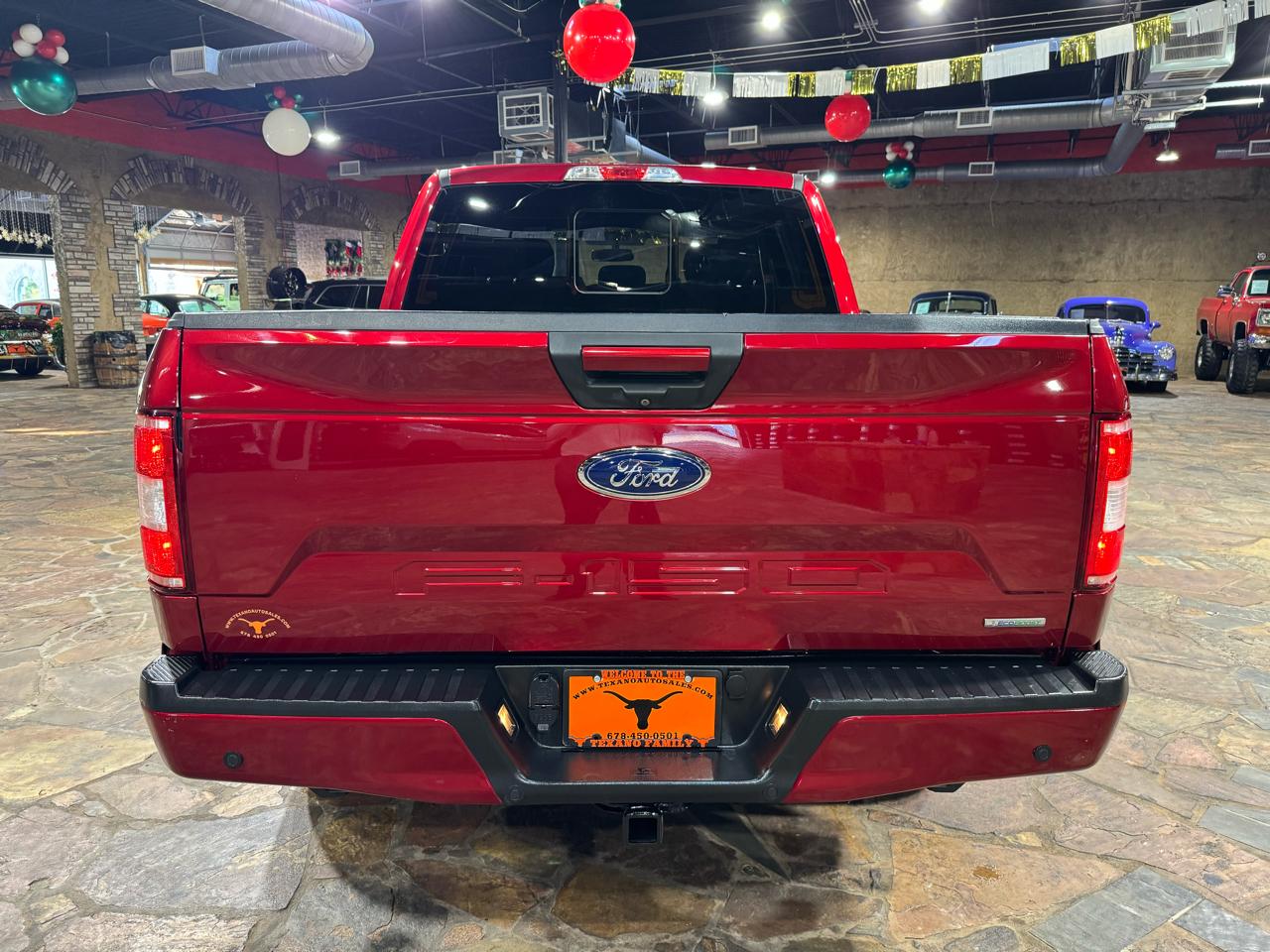 Ford F-150 4WD SuperCrew 145" XLT 2018