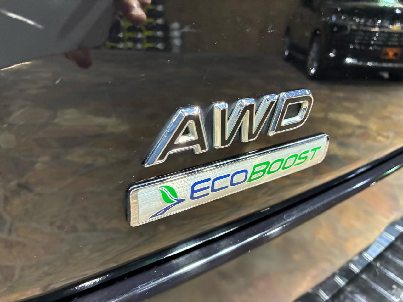 Ford Transit Cargo Van T-150 130" Low Rf 8670 GVWR AWD 2022