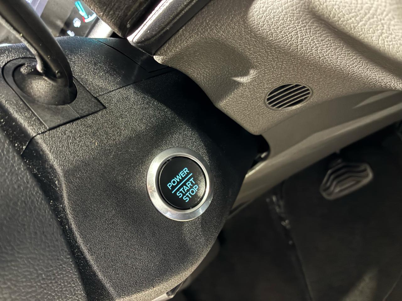 Ford Transit Cargo Van T-150 130" Low Rf 8670 GVWR AWD 2022