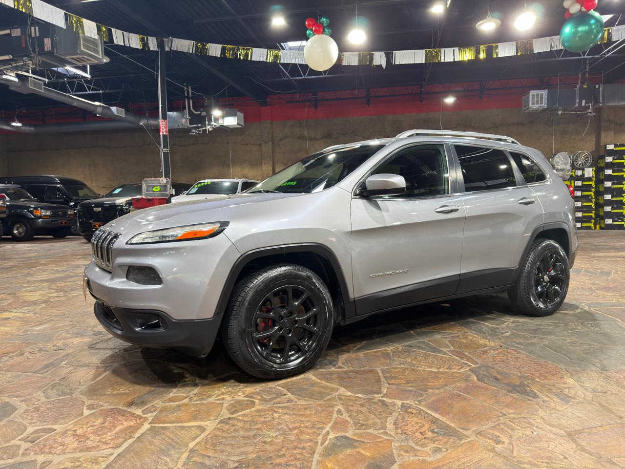 Jeep Cherokee 4WD 4dr Latitude 2014