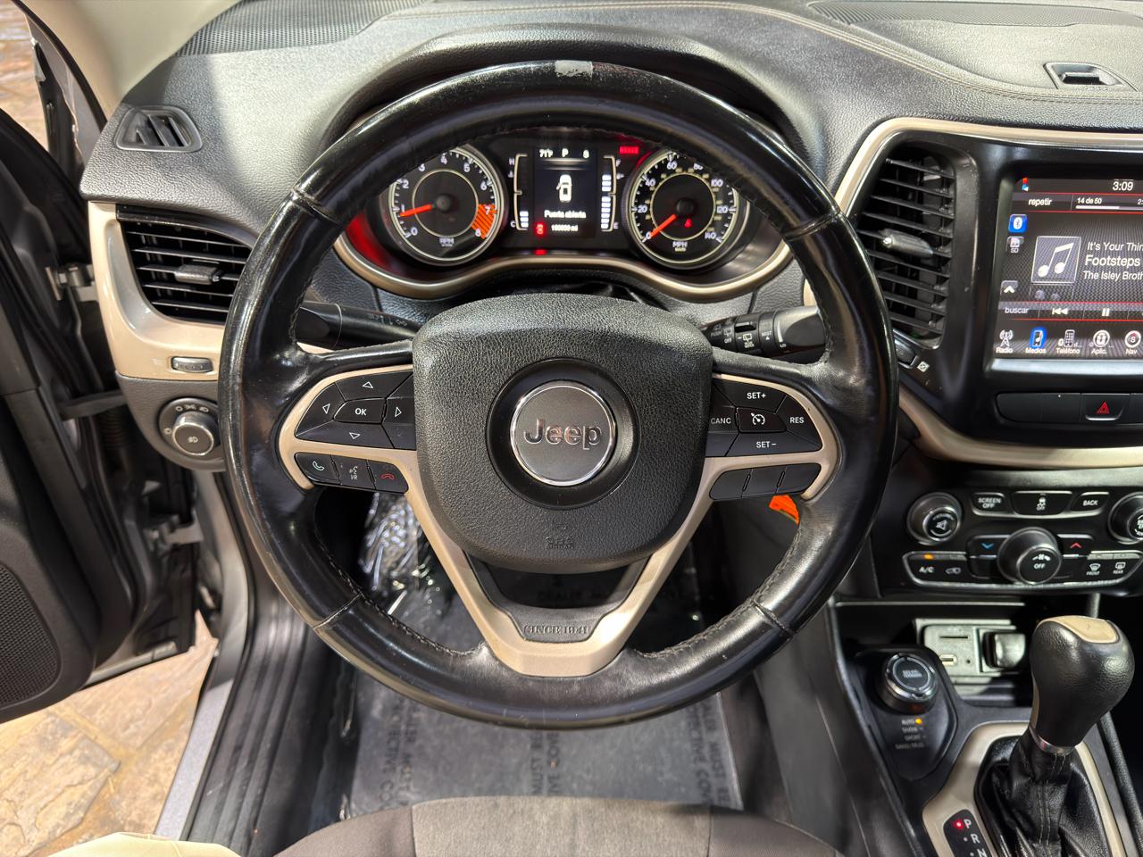 Jeep Cherokee 4WD 4dr Latitude 2014