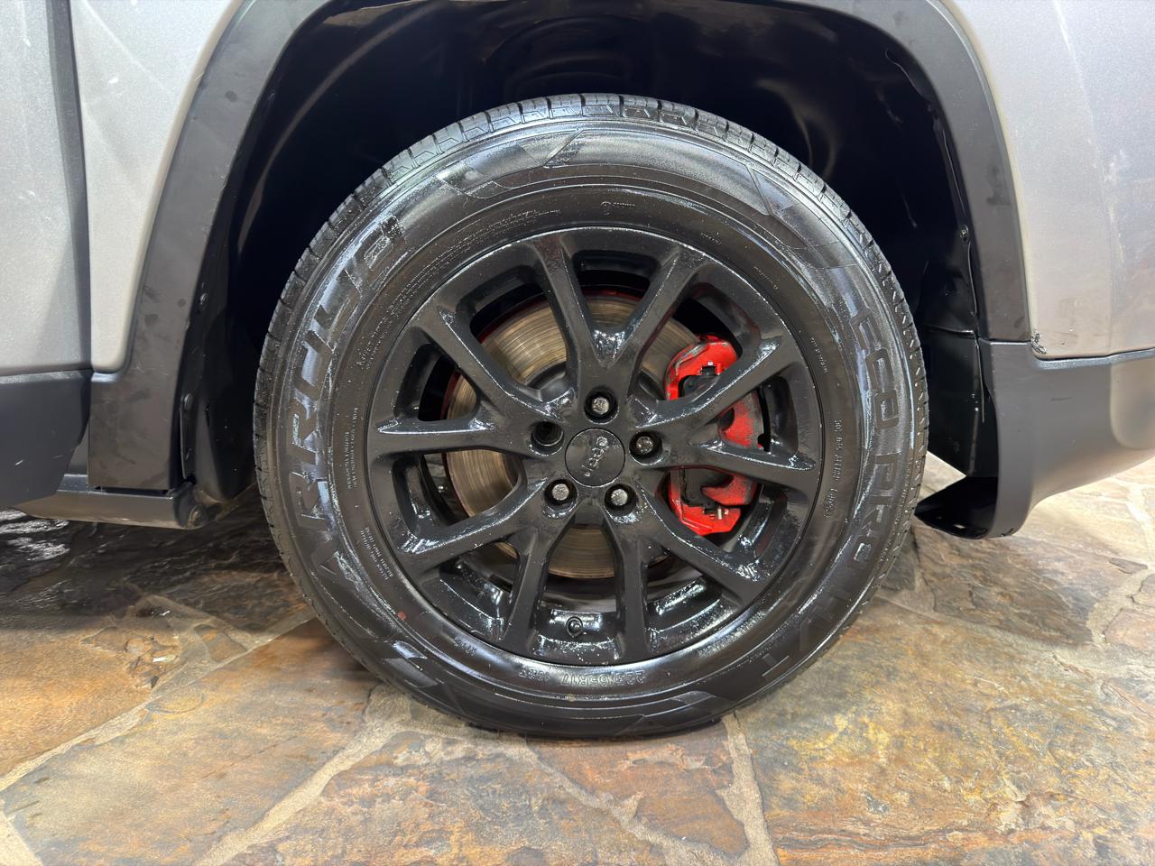 Jeep Cherokee 4WD 4dr Latitude 2014