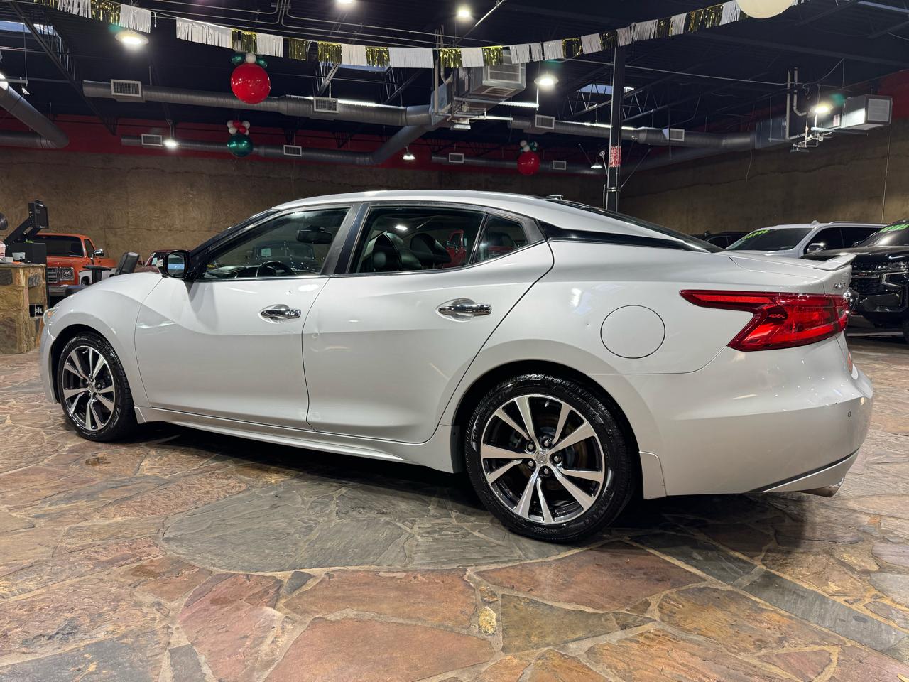 Nissan Maxima 4dr Sdn 3.5 Platinum 2016