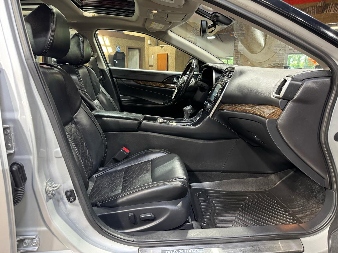 Nissan Maxima 4dr Sdn 3.5 Platinum 2016