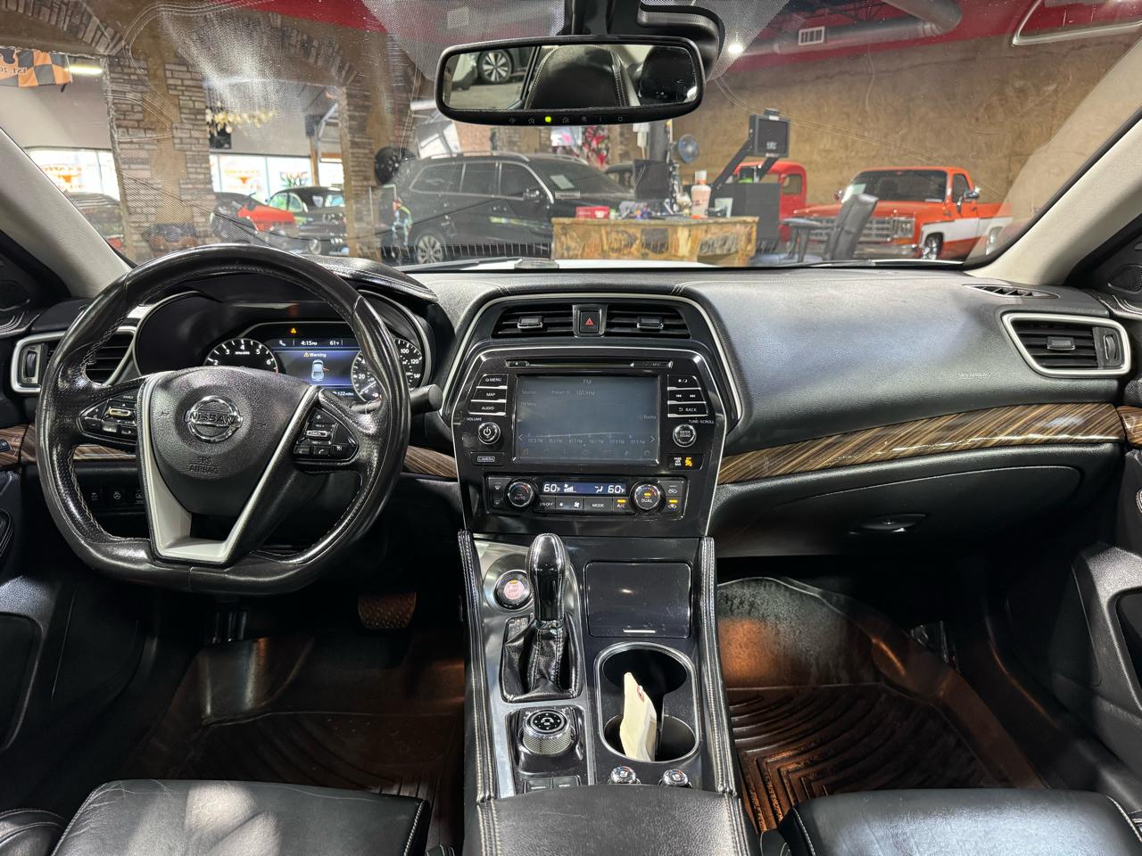 Nissan Maxima 4dr Sdn 3.5 Platinum 2016